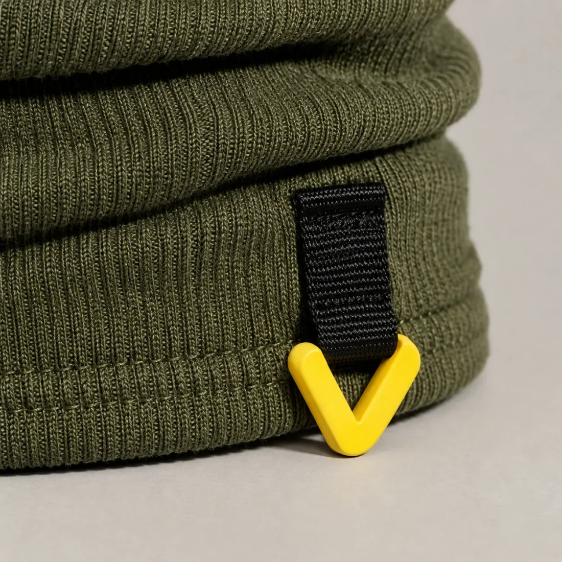 Knit Rail Gaiter, close-up of the rail and hardware