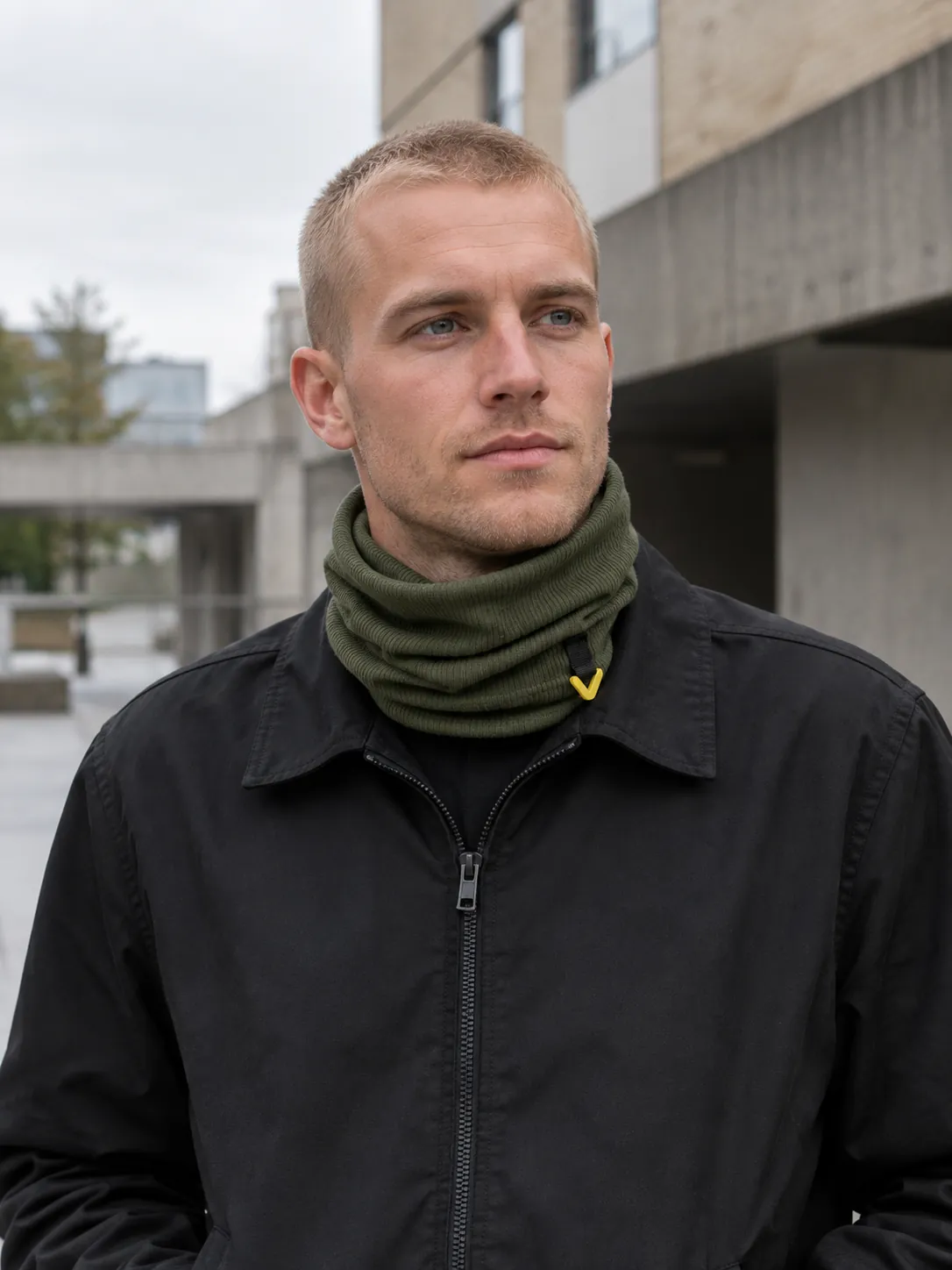 Knit Rail Gaiter worn around the neck