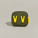 Zip Pocket S, back with two V-Clips